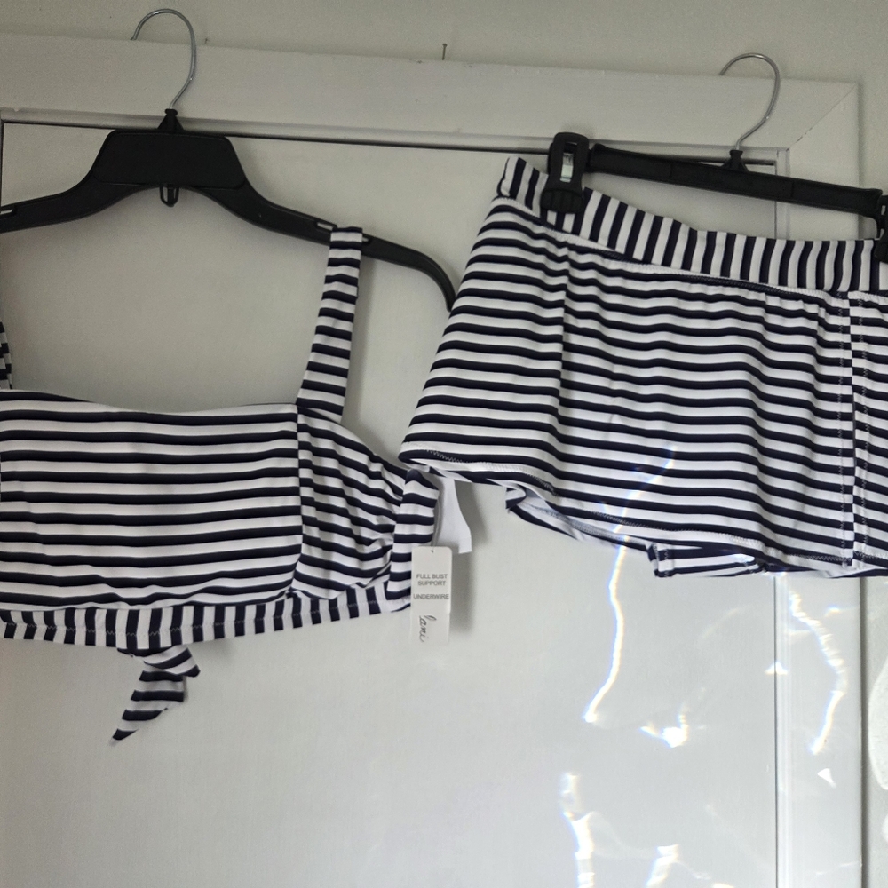 NWT Leilani 2 piece bikini skirt blue white size 12